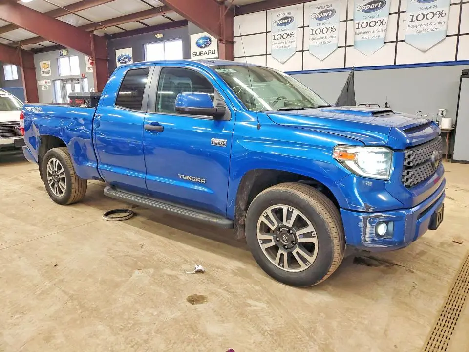 2018 TOYOTA TUNDRA SR5  