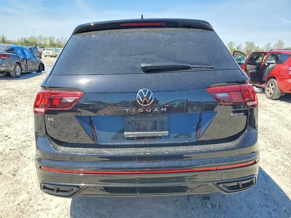 2024 VOLKSWAGEN TIGUAN SE R-LINE BLACK  