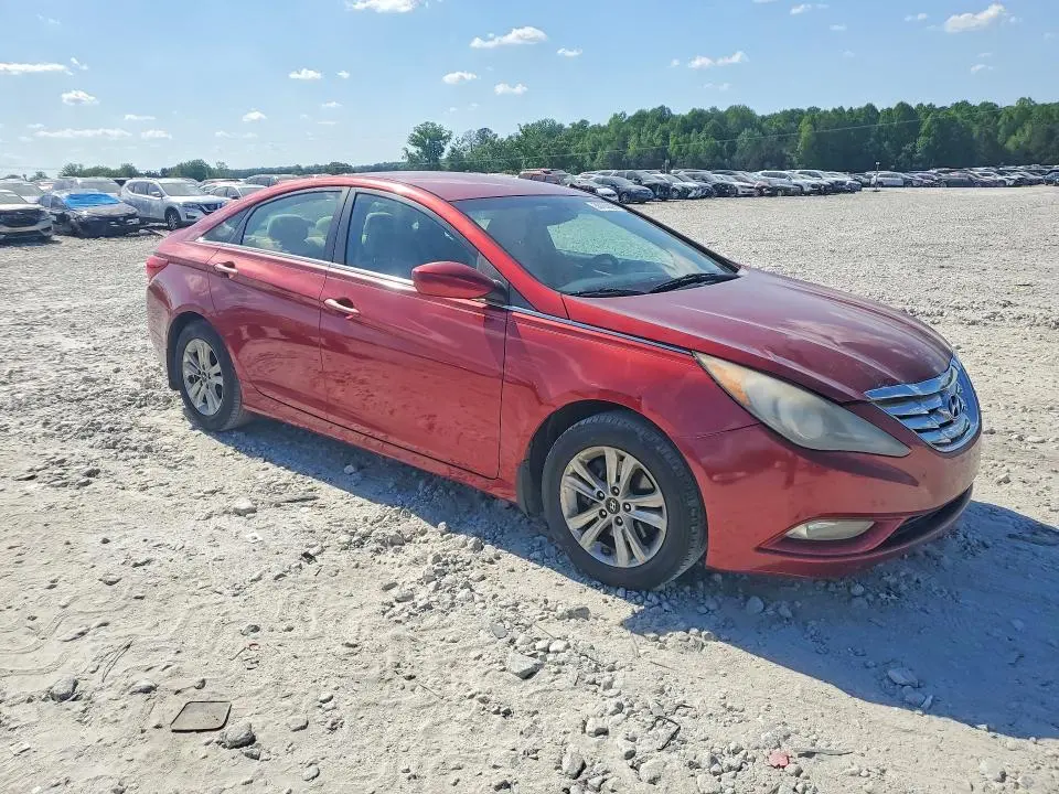2013 HYUNDAI SONATA GLS  