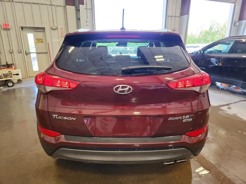 2016 HYUNDAI TUCSON SPORT  