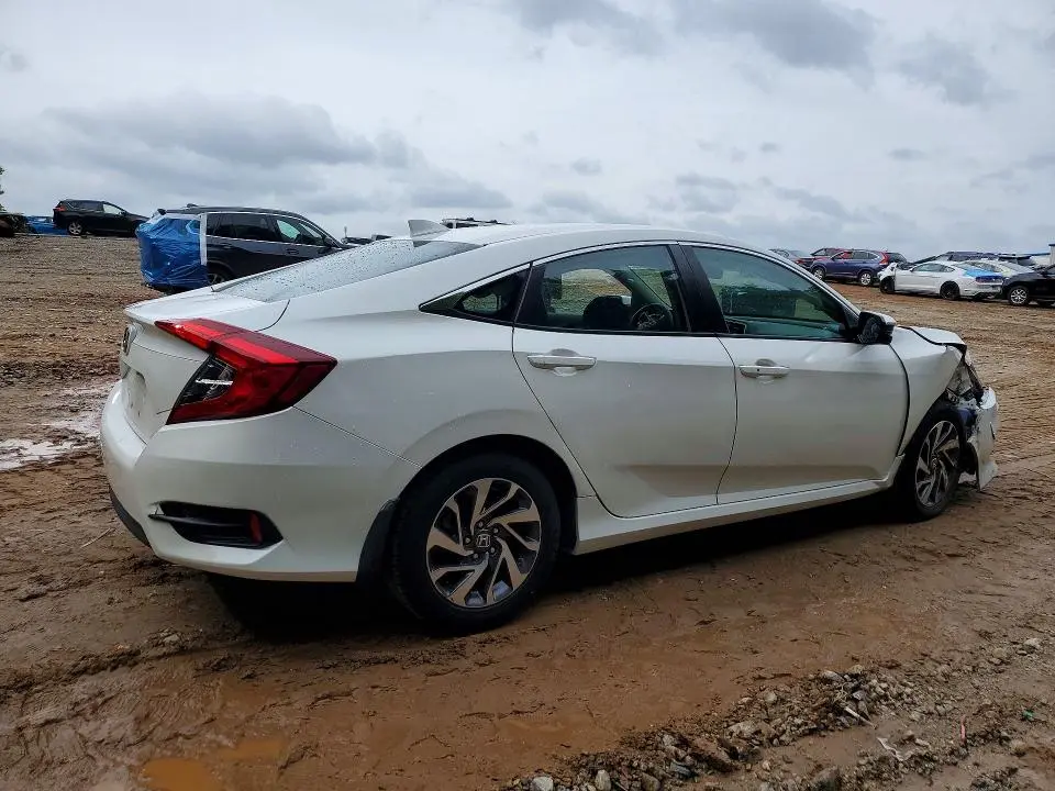 2018 HONDA CIVIC EX  