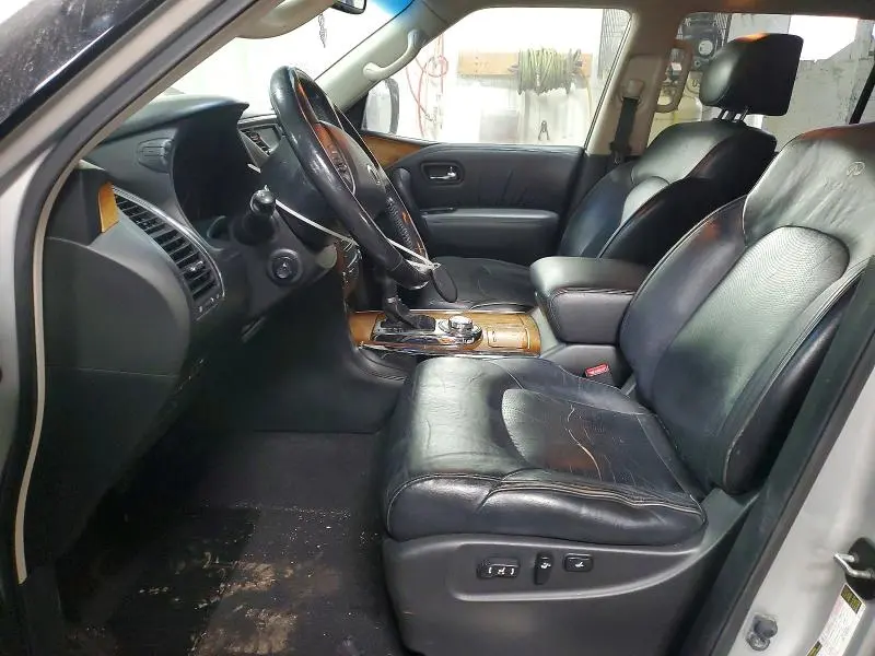 2011 INFINITI QX56 BASE  