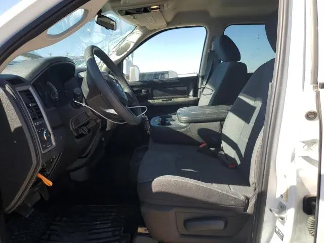 2024 RAM 1500 CLASSIC TRADESMAN  