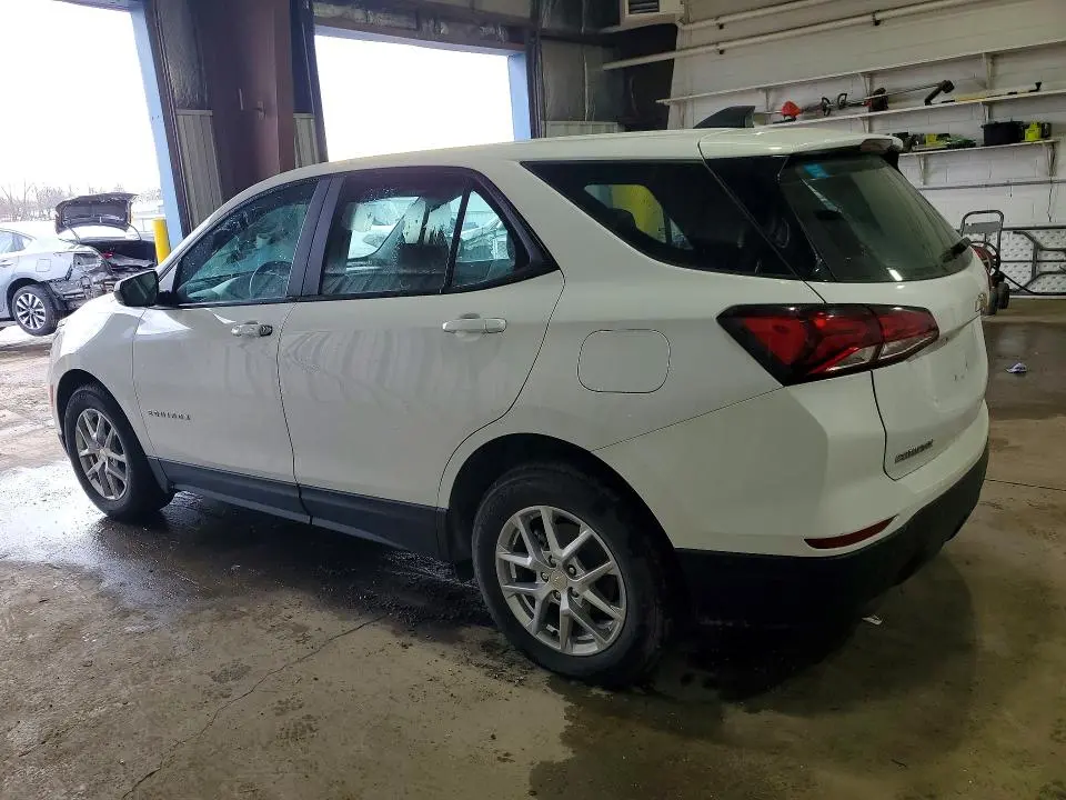 2023 CHEVROLET EQUINOX LS  