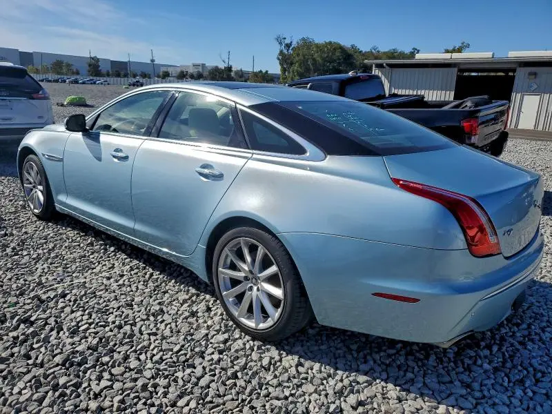 2012 JAGUAR XJ   