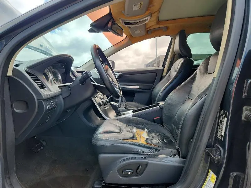 2013 VOLVO XC60 3.2  
