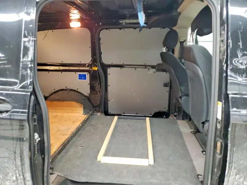 2018 MERCEDES-BENZ METRIS   