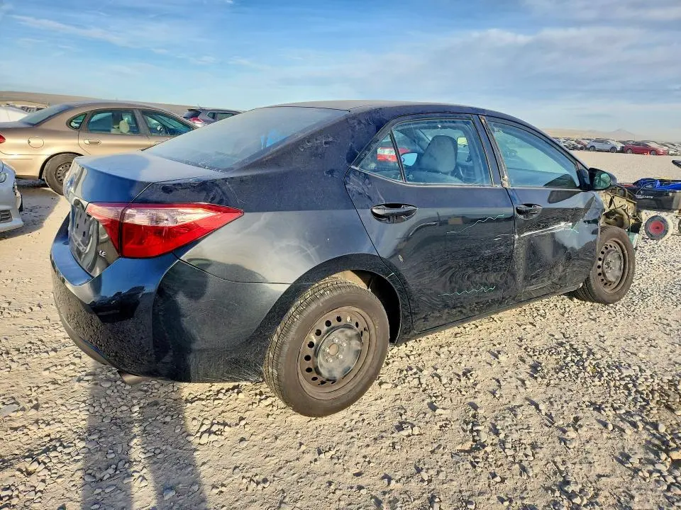 2019 TOYOTA COROLLA LE  