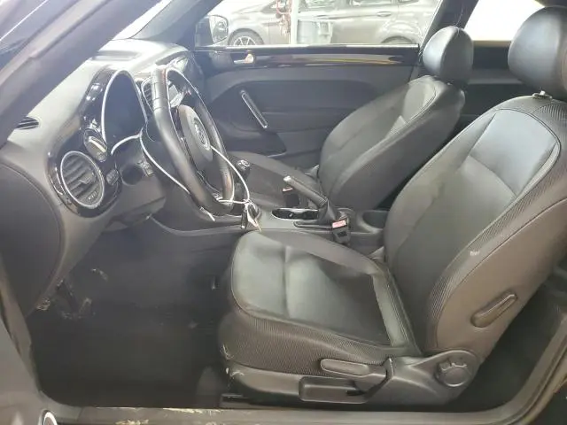 2012 VOLKSWAGEN BEETLE   