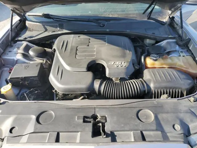 2014 DODGE CHARGER SE  