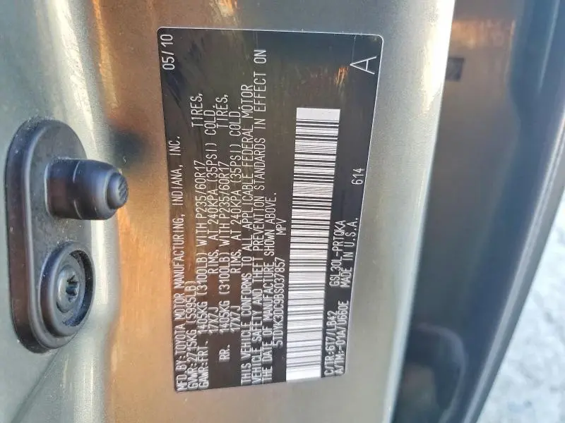 2011 TOYOTA SIENNA XLE 8-PASSENGER  
