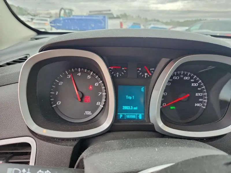 2011 CHEVROLET EQUINOX LT  