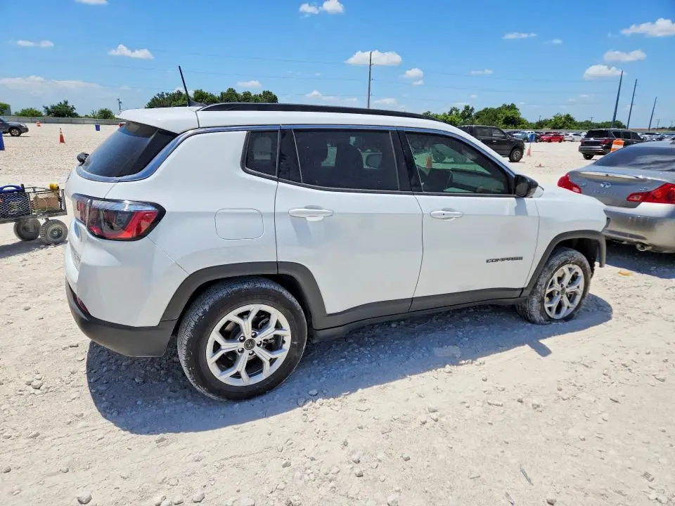 2025 JEEP COMPASS LATITUDE  