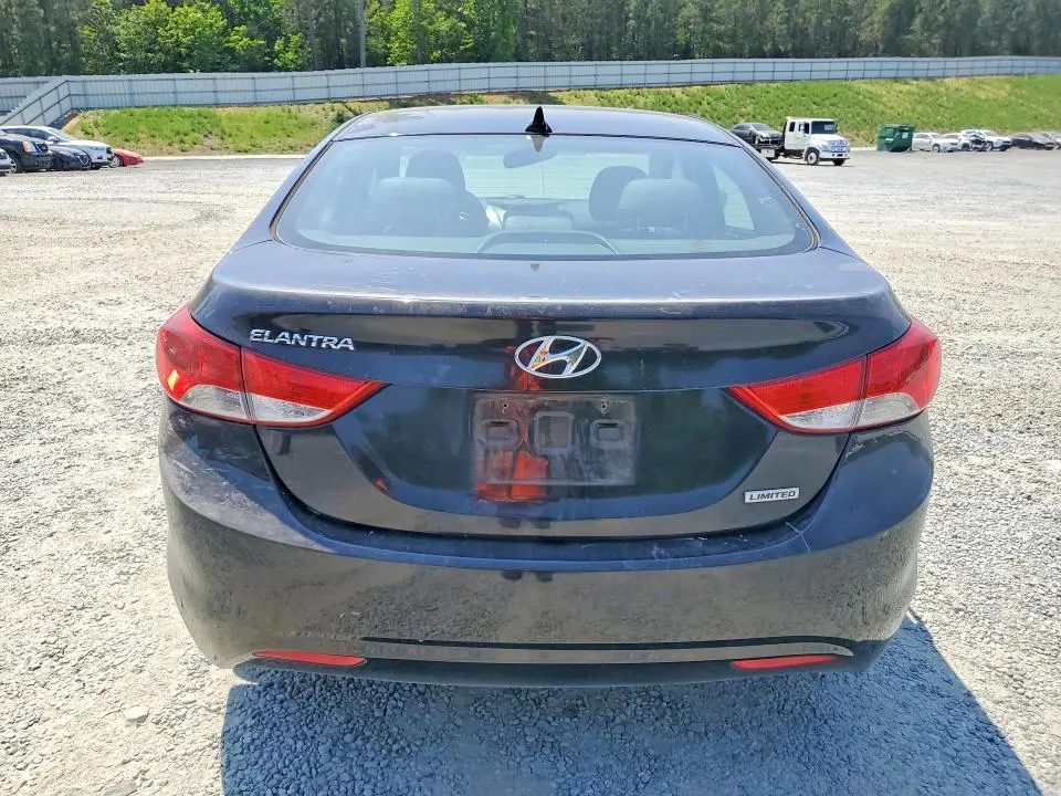 2012 HYUNDAI ELANTRA LIMITED  