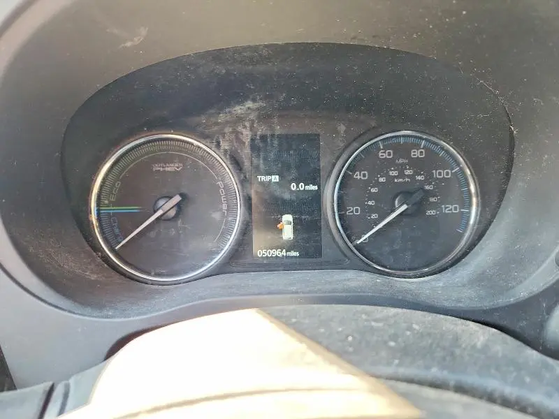 2020 MITSUBISHI OUTLANDER SEL  