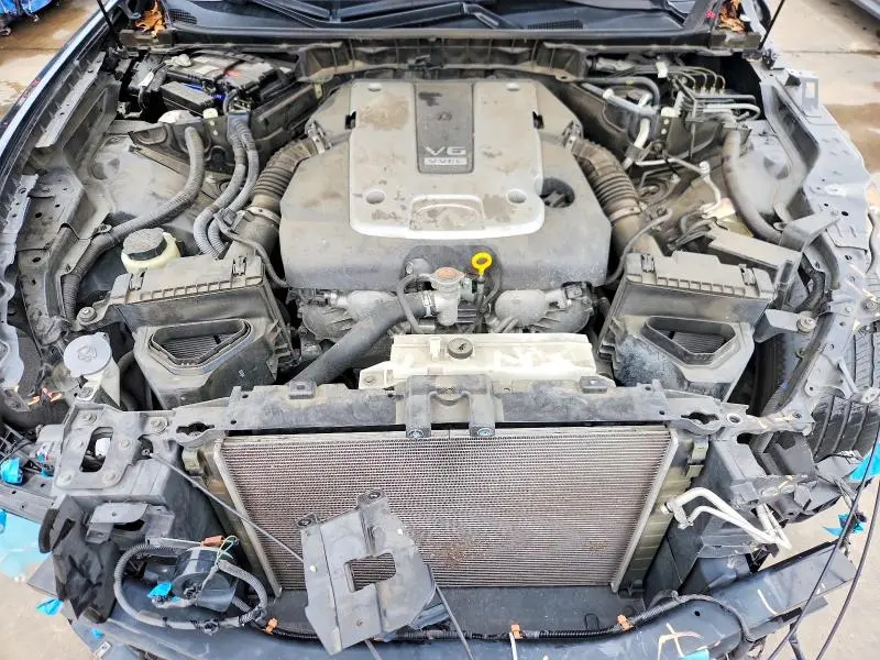 2019 INFINITI Q70 3.7 LUXE  