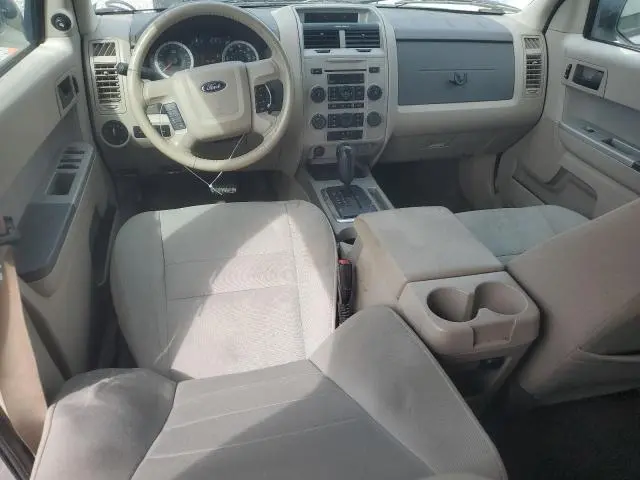 2010 FORD ESCAPE XLT