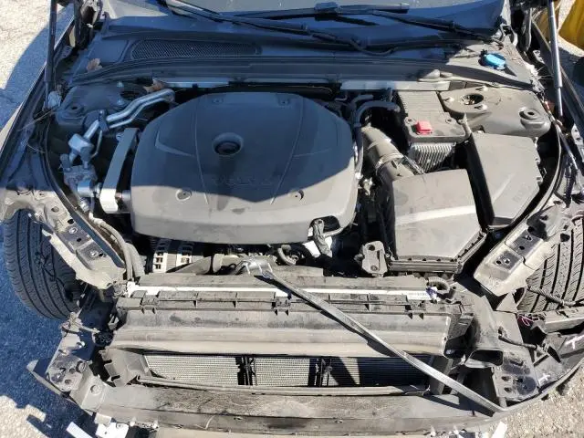 2020 VOLVO S60 T5 MOMENTUM  