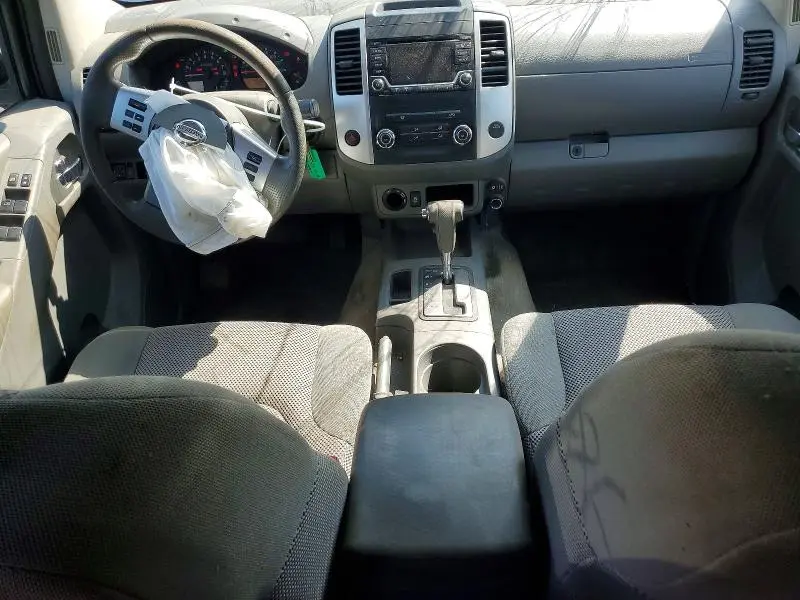 2017 NISSAN FRONTIER SV  