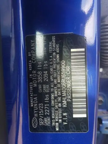 2024 HYUNDAI ELANTRA SEL  