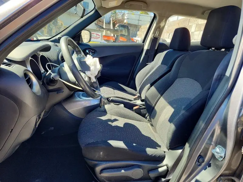 2016 NISSAN JUKE S  