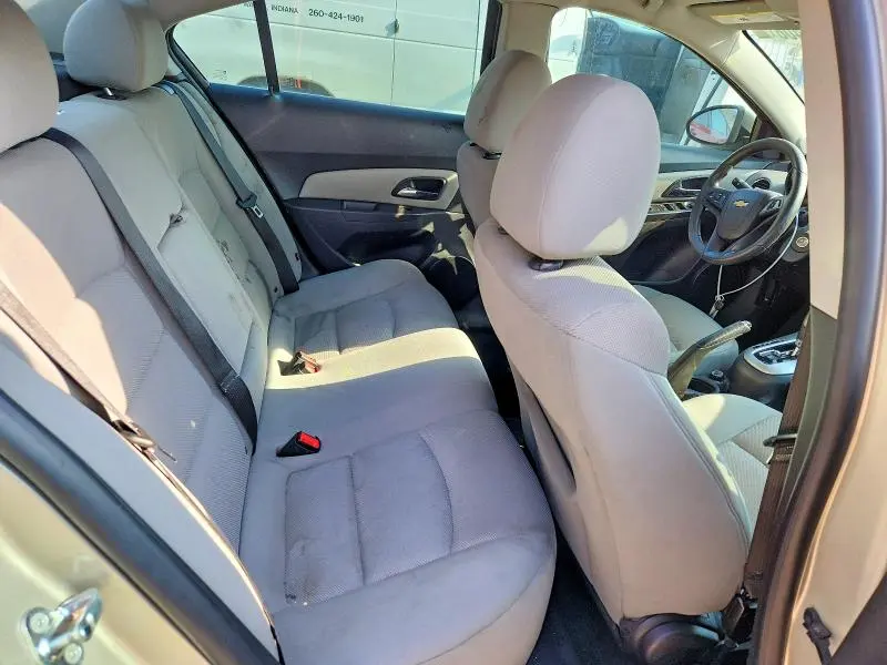 2015 CHEVROLET CRUZE LT  