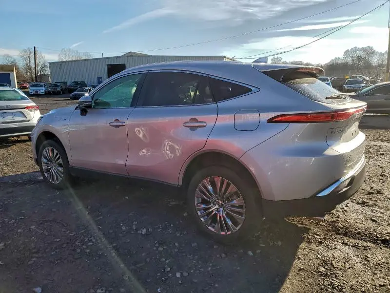 2021 TOYOTA VENZA LE  