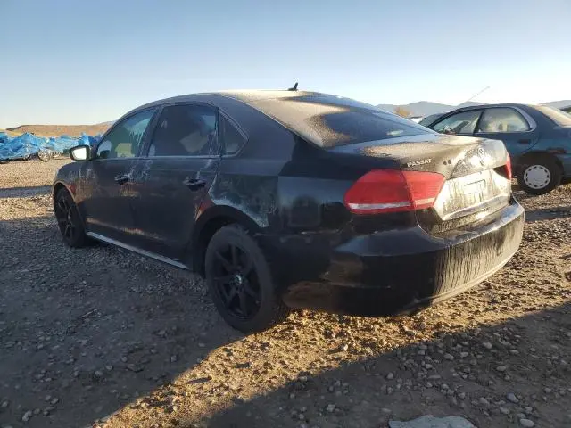 2013 VOLKSWAGEN PASSAT S  