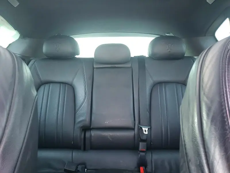 2023 MASERATI LEVANTE MODENA  