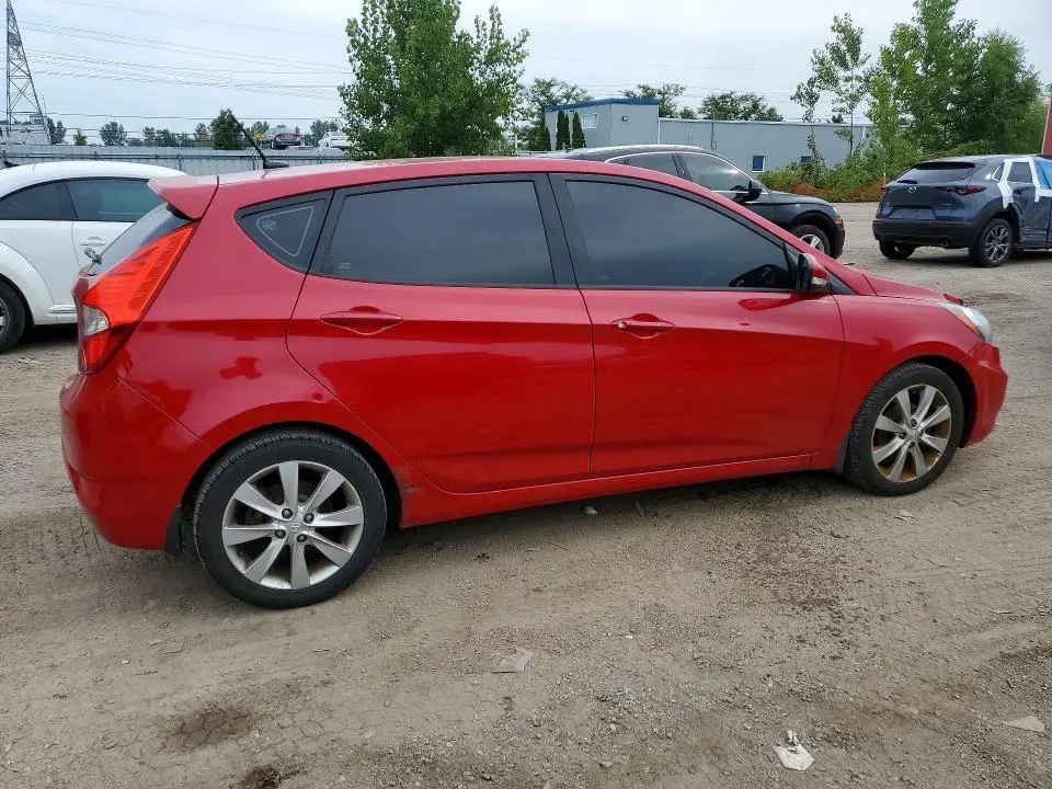 2013 HYUNDAI ACCENT SE  