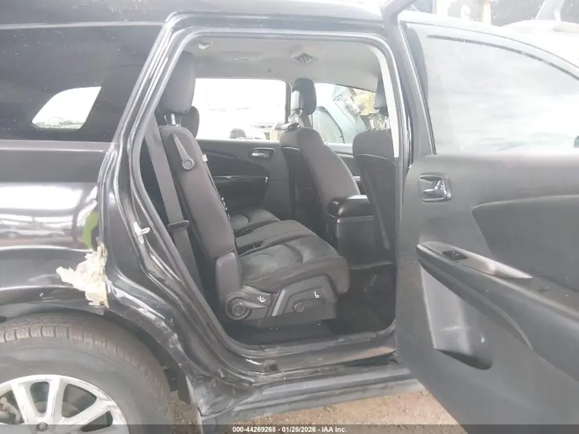 2013 DODGE JOURNEY SXT