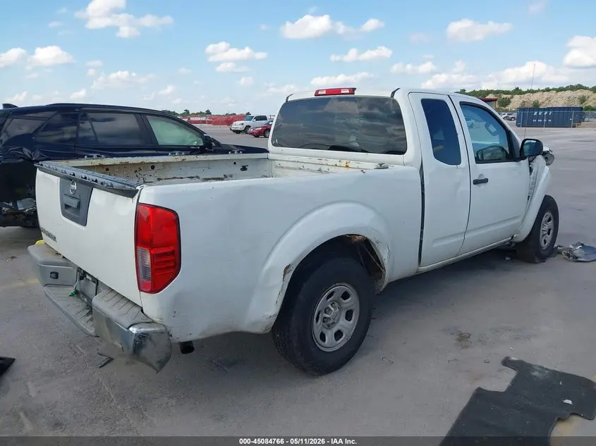2013 NISSAN FRONTIER S