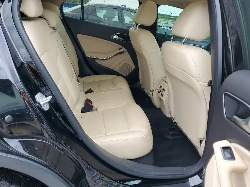 2018 MERCEDES-BENZ GLA 250  