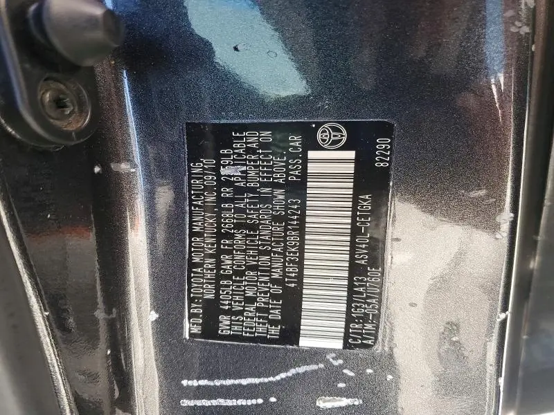 2011 TOYOTA CAMRY XLE  
