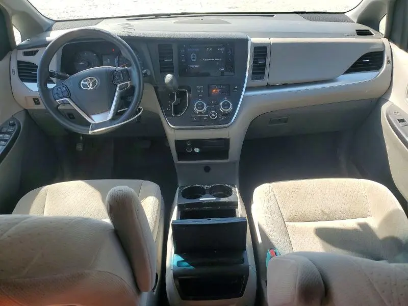 2016 TOYOTA SIENNA LE 8-PASSENGER  