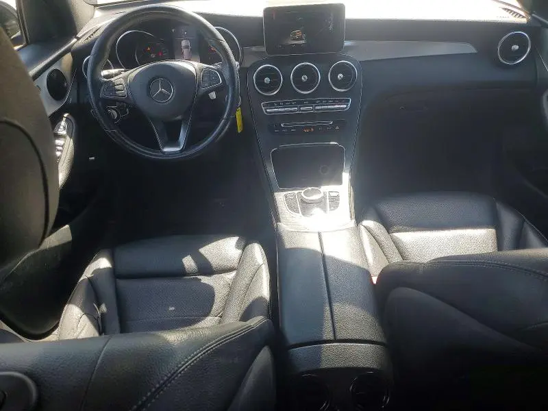 2019 MERCEDES-BENZ GLC 300 4MATIC  
