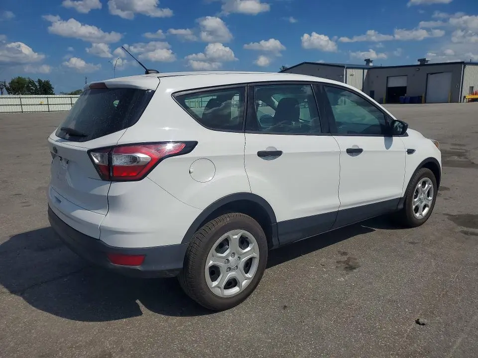 2017 FORD ESCAPE S  