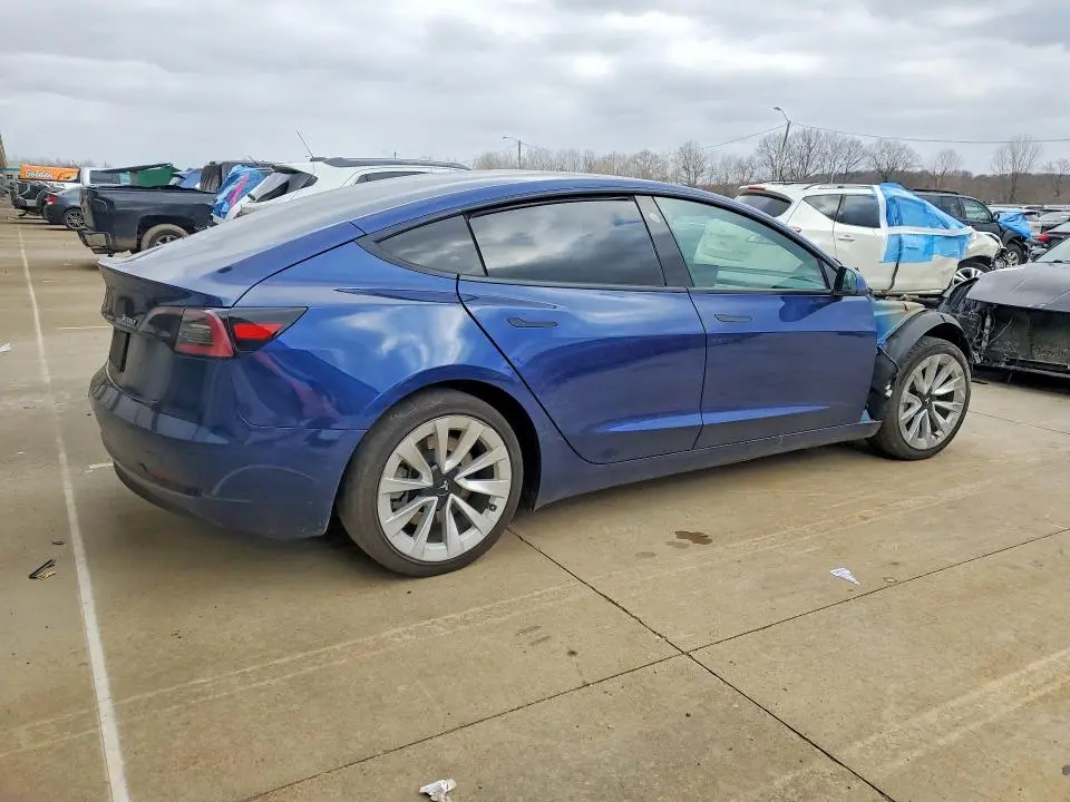 2021 TESLA MODEL 3   