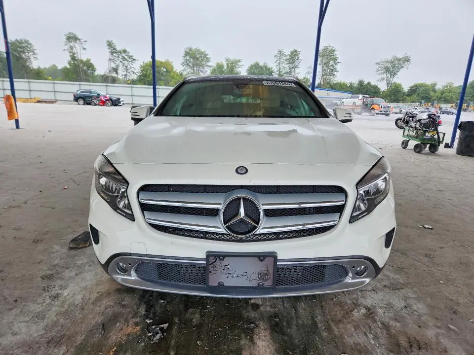 2017 MERCEDES-BENZ GLA 250  