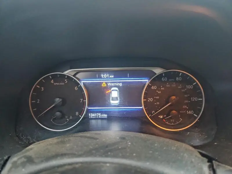 2019 NISSAN ALTIMA SR  