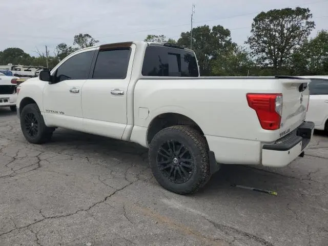 2018 NISSAN TITAN SV  