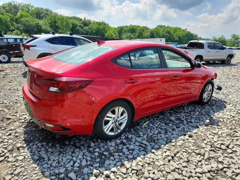 2020 HYUNDAI ELANTRA SEL  