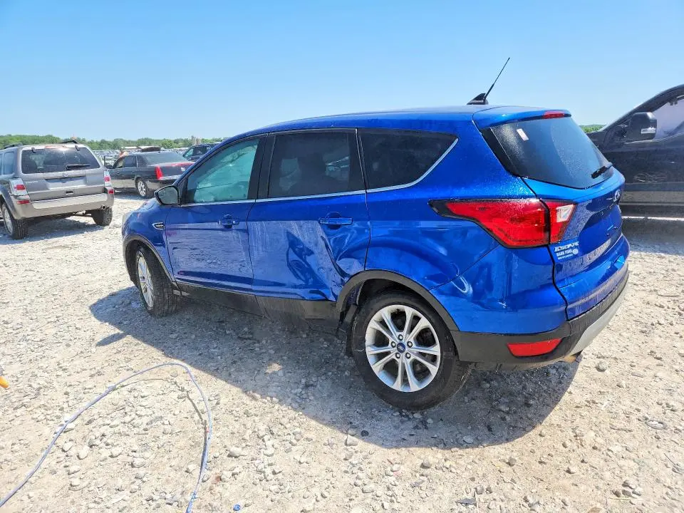 2019 FORD ESCAPE SE  