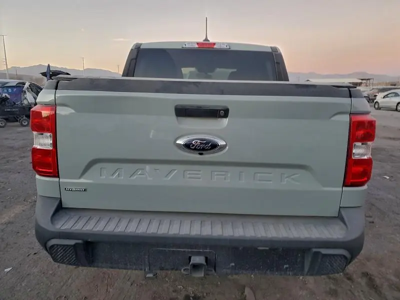 2023 FORD MAVERICK XL  
