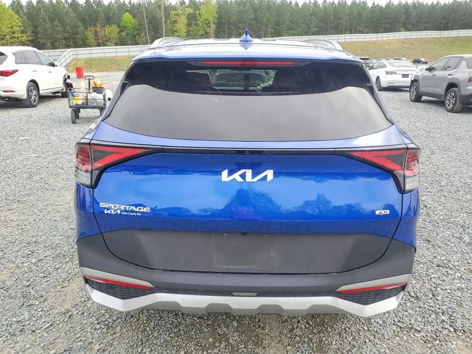 2023 KIA SPORTAGE EX  