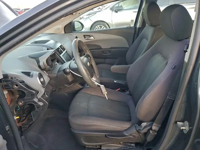 2013 CHEVROLET SONIC LT  