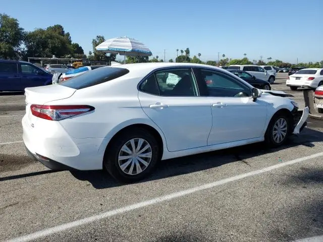 2020 TOYOTA CAMRY LE  