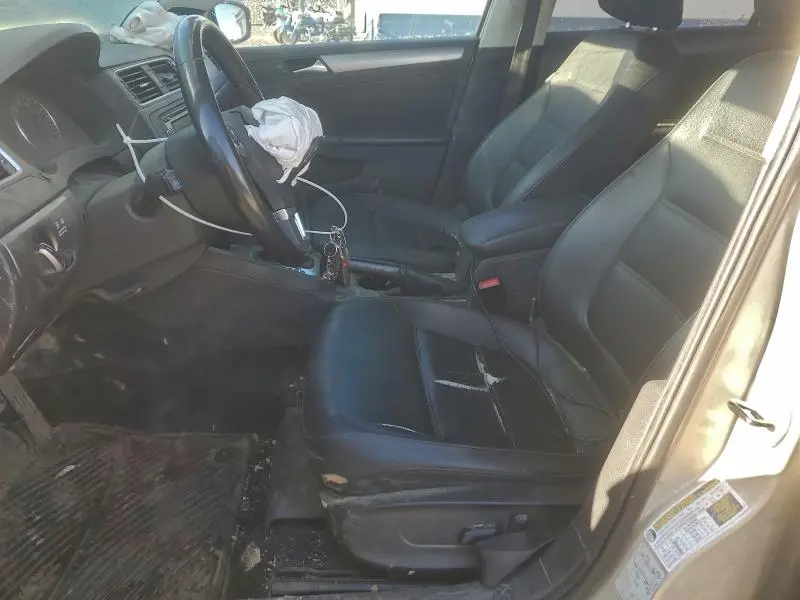 2013 VOLKSWAGEN JETTA TDI  