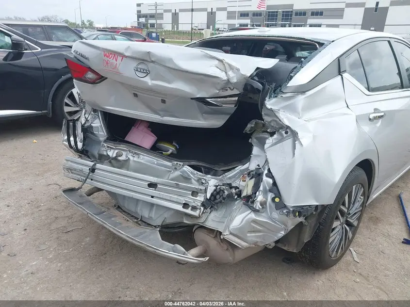 2024 NISSAN ALTIMA SV FWD