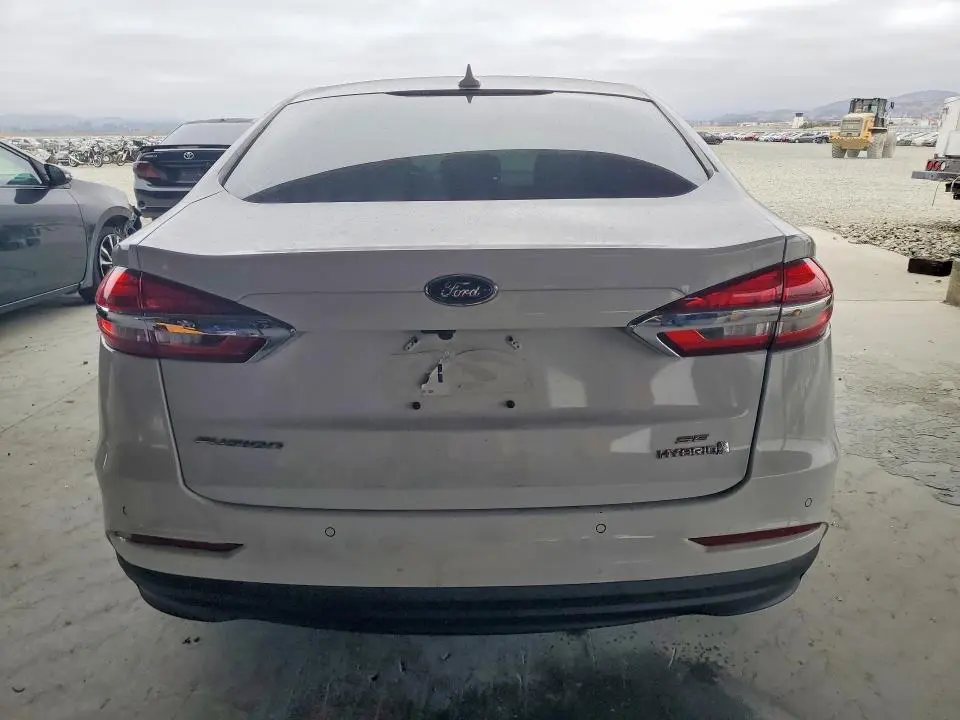 2019 FORD FUSION SE  